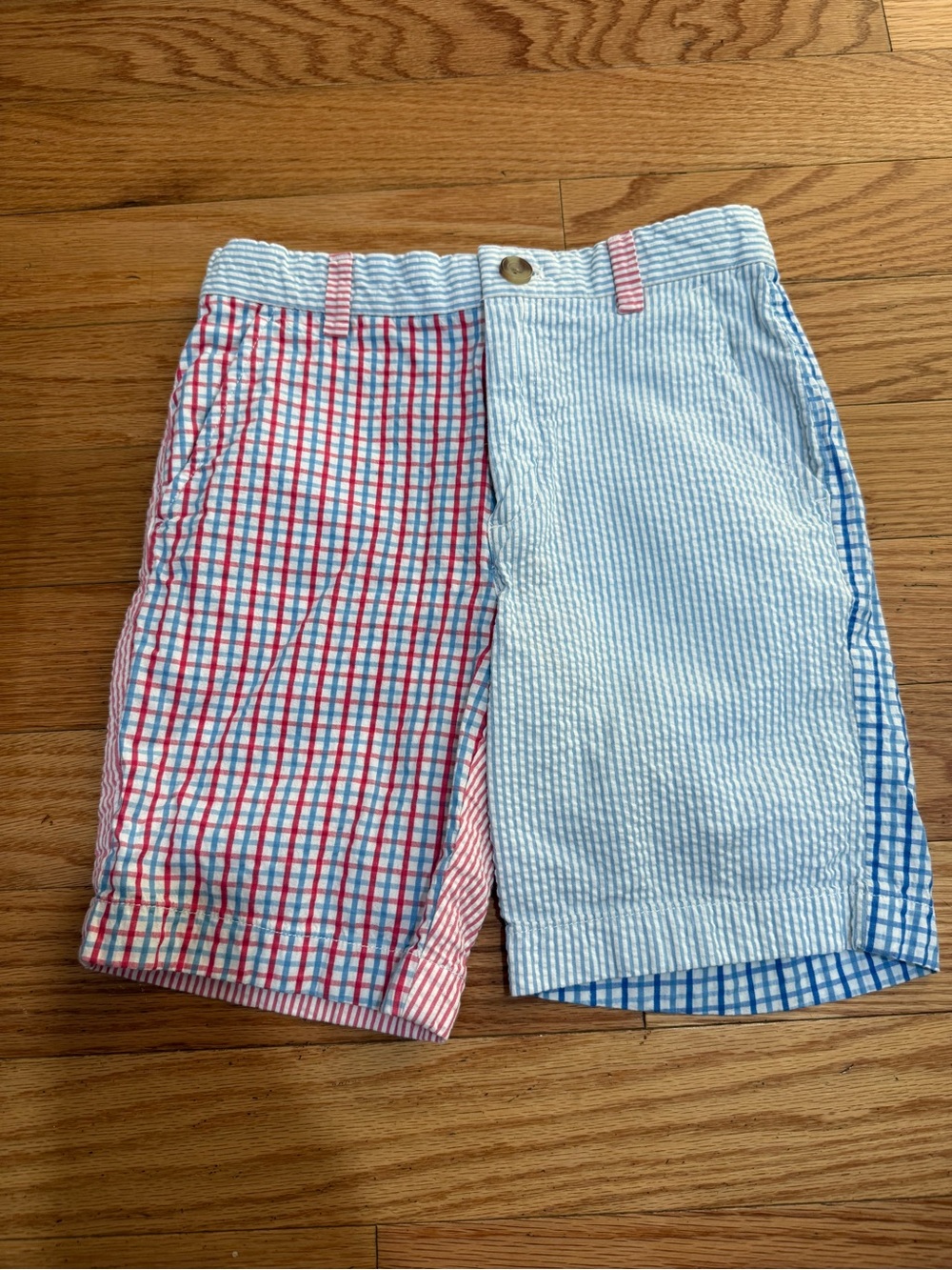 Kids Vineyard Vines Two-Tone Seersucker Patchwork Shorts - Blue & Red